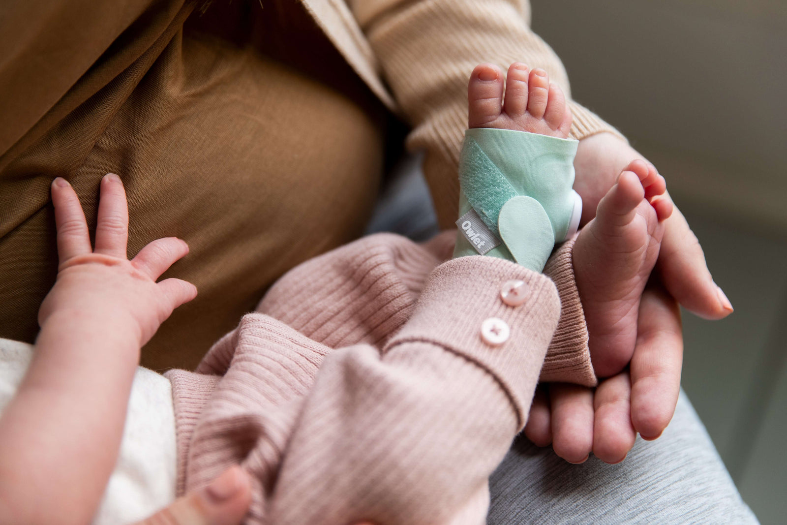 Owlet sock placement on toddlers foot